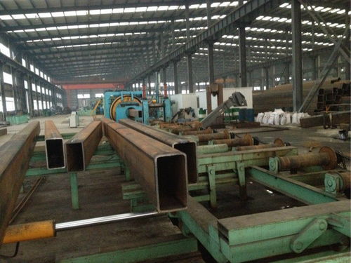 保定2.75mm热镀锌压花板实业 以碳酸钙技术研发引领产业创新